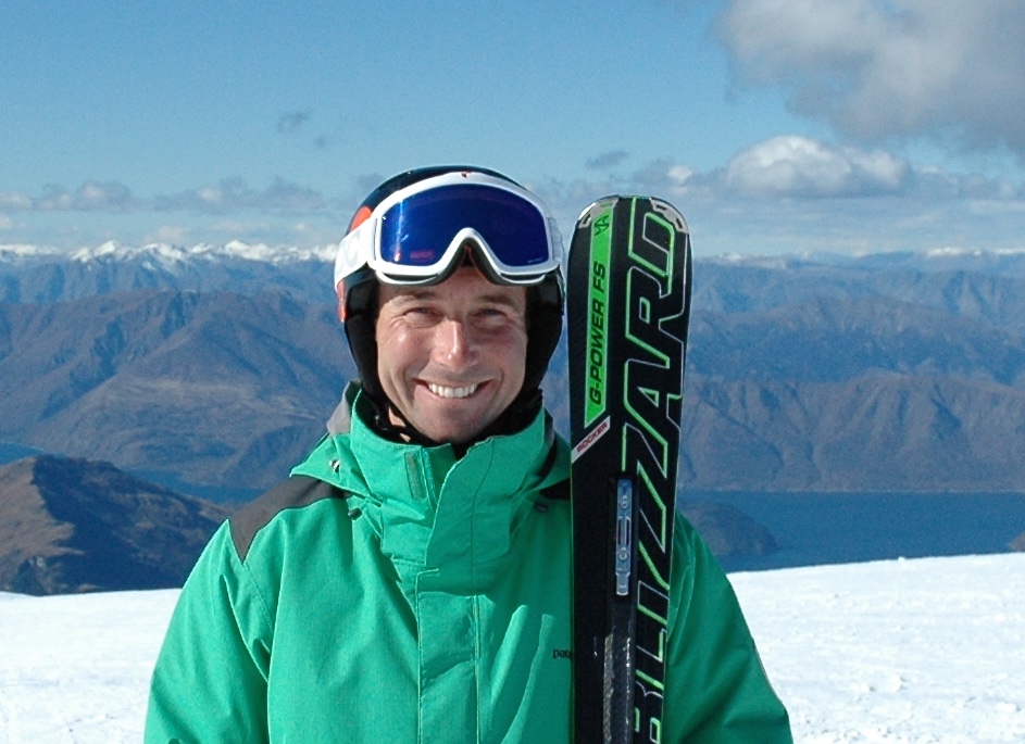 Yolinde Magill – Northern Hemisphere Ski Manager, Ski Trainer and Committee  Member, NZSIA
